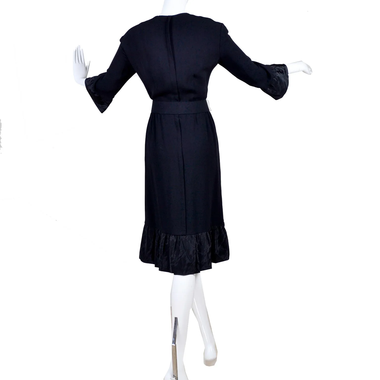 1960s Pattullo-Jo Copeland Black Crepe Vintage Dress W/ Bow Belt