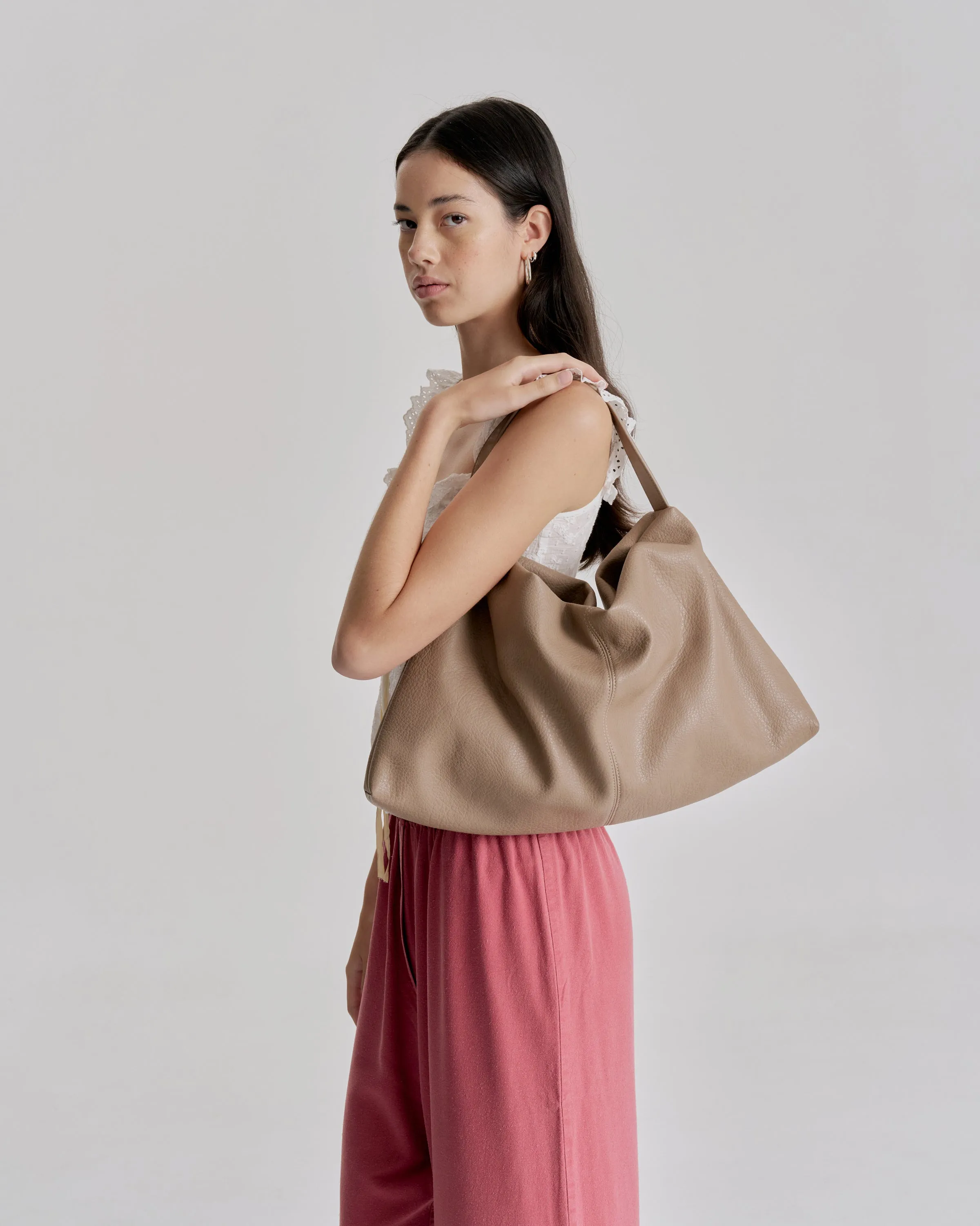 Harlow Slouch Tote