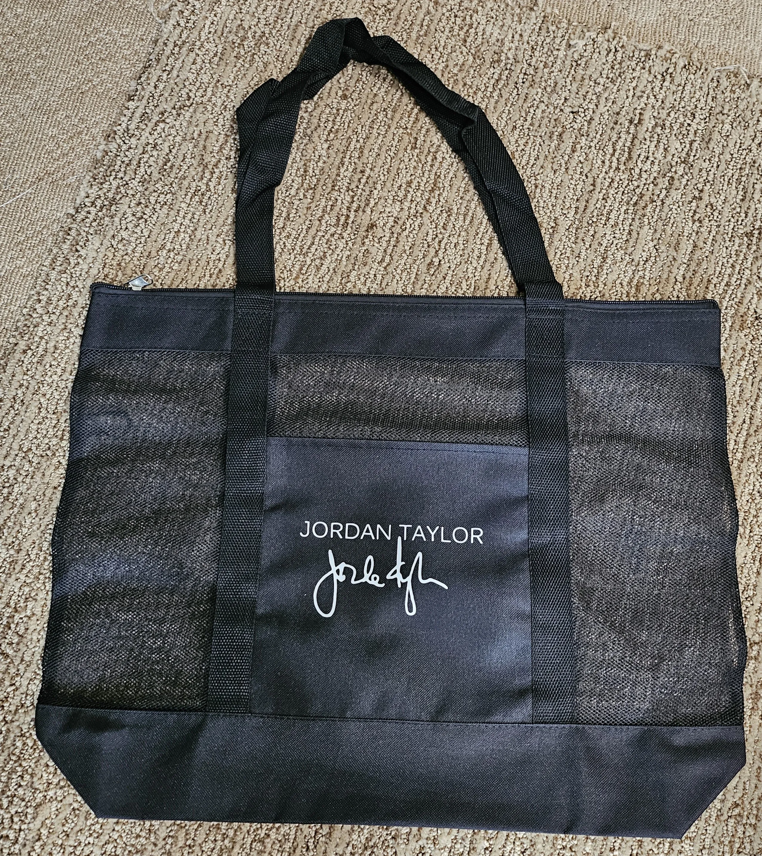 LOGO TOTE BAG WITH ZIPPER - LIGHTWEIGHT MESH